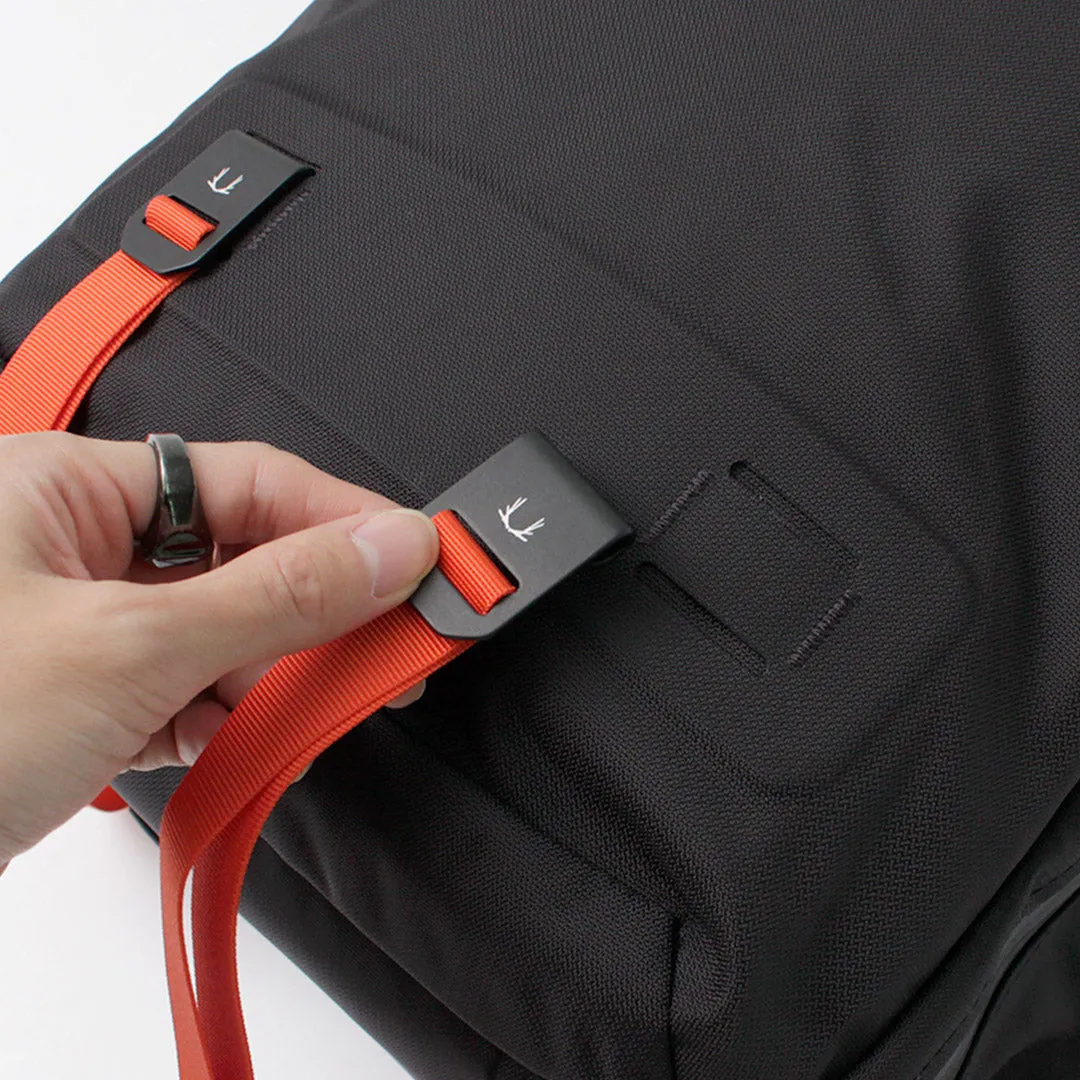 BLACK EMBER / REV-Hook Compression Straps