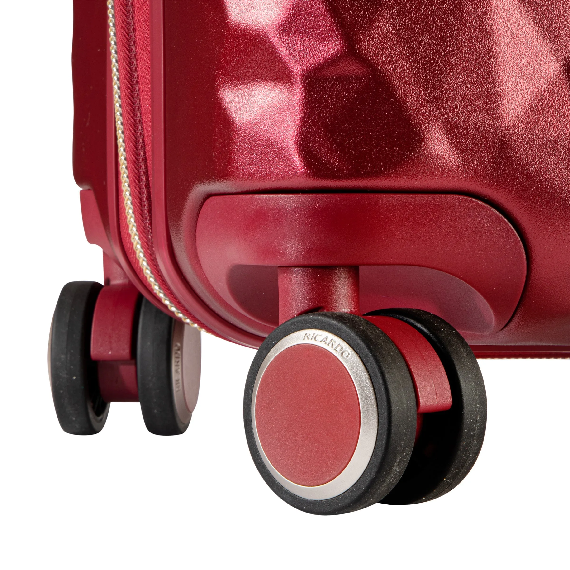 Indio Hardside 2-Piece Set (20" Carry-On, 28" Large Checked)