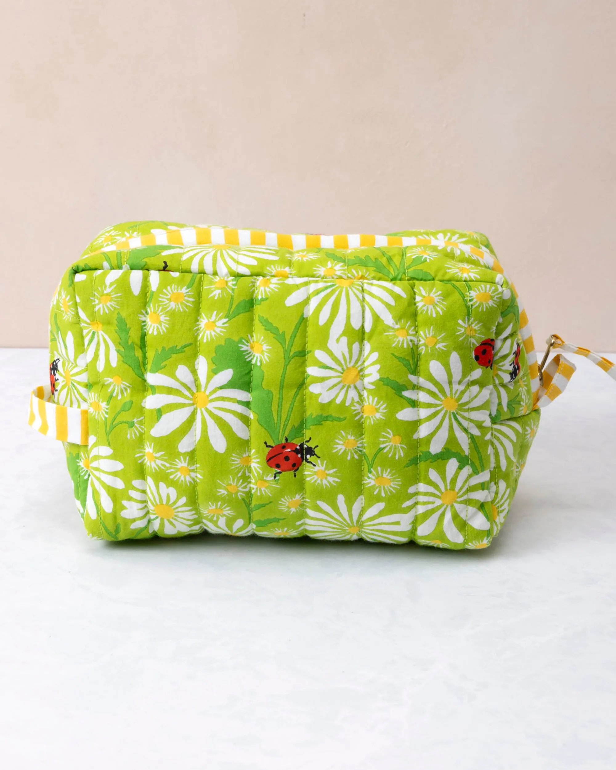 Lucky Daisy - Quilted Pouch - Lime Twist