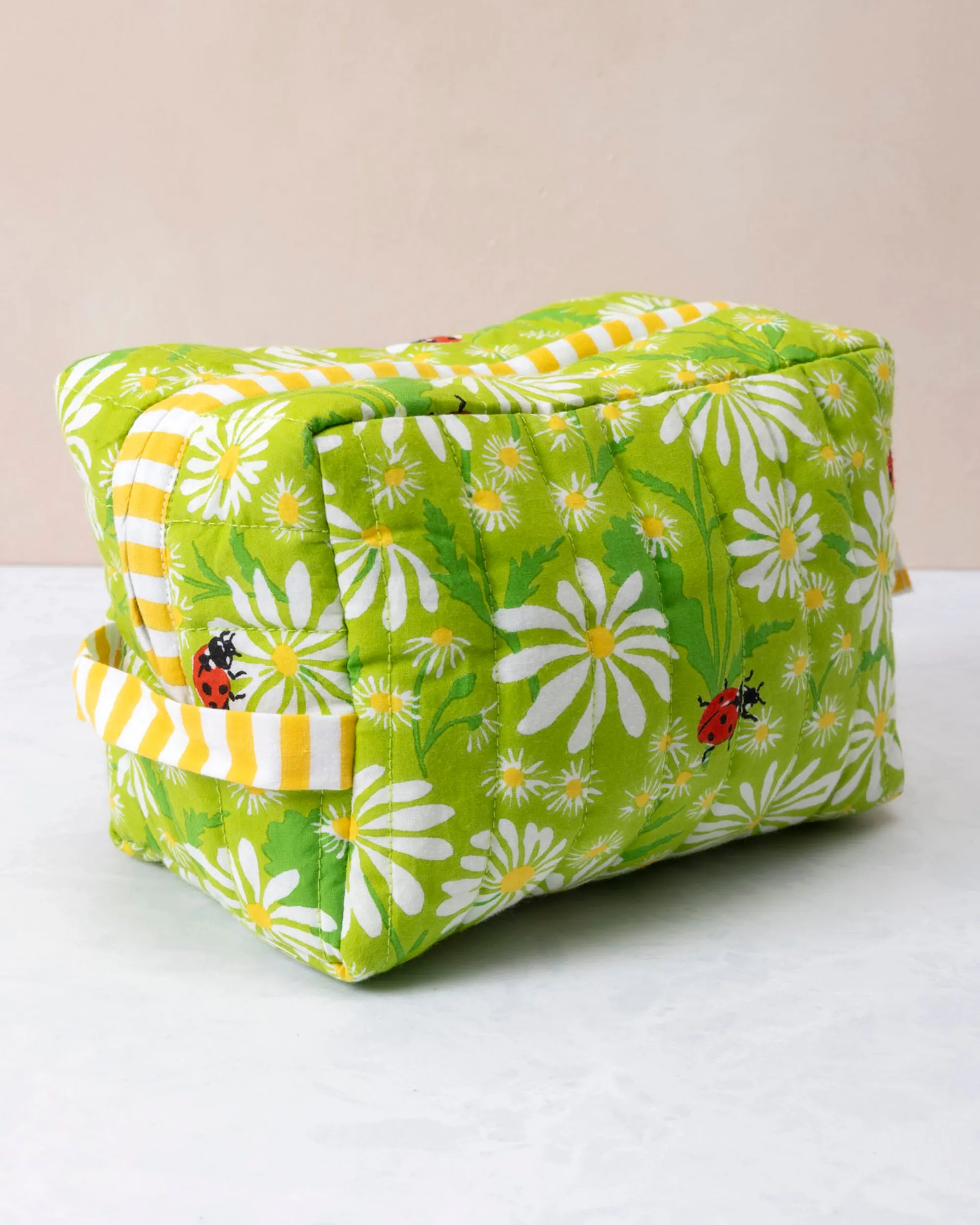 Lucky Daisy - Quilted Pouch - Lime Twist