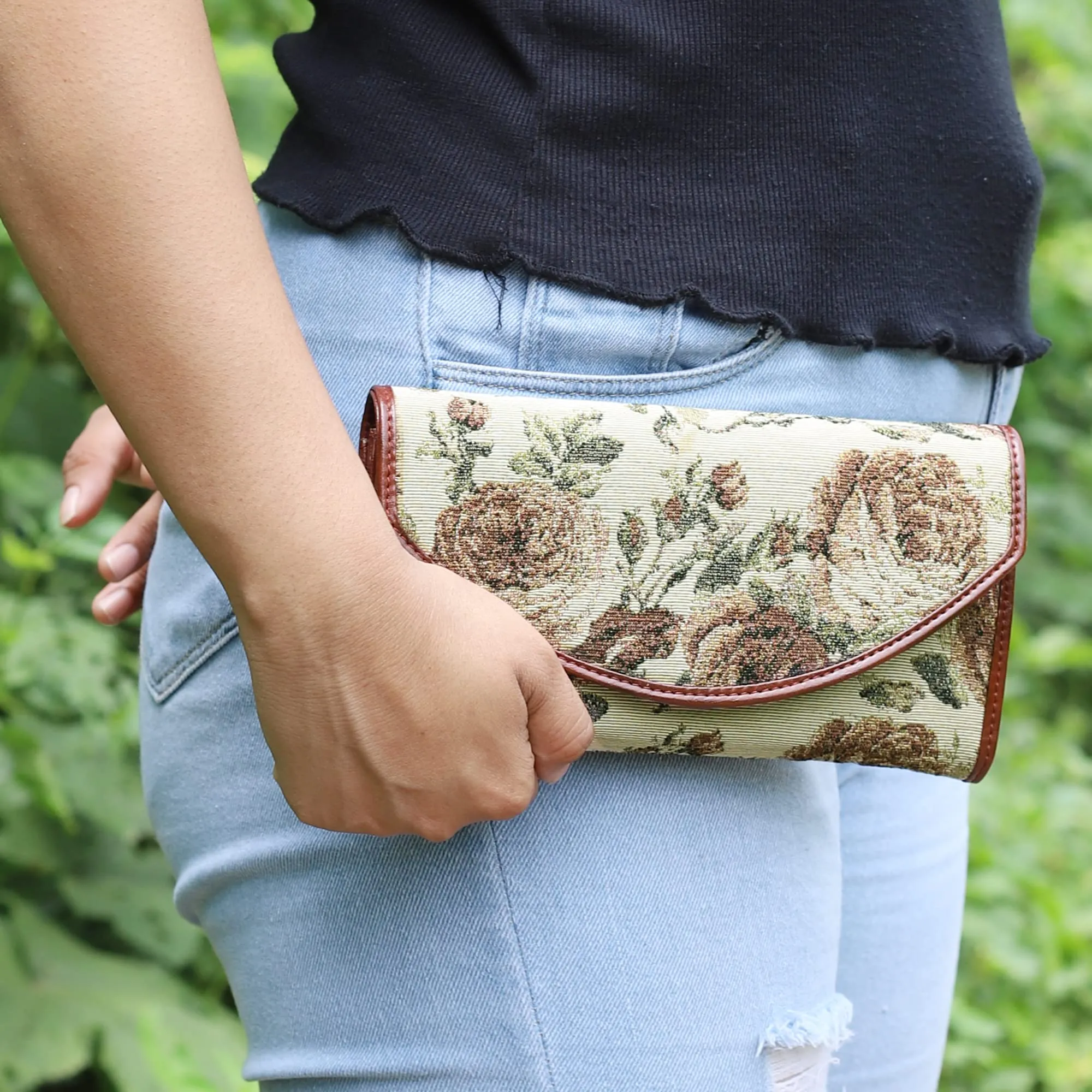 The Clownfish Mia Collection Tapestry Fabric & Faux Leather Snap Flap Closure Womens Wallet Clutch Ladies Purse with Multiple Card Holders (Brown-Floral)